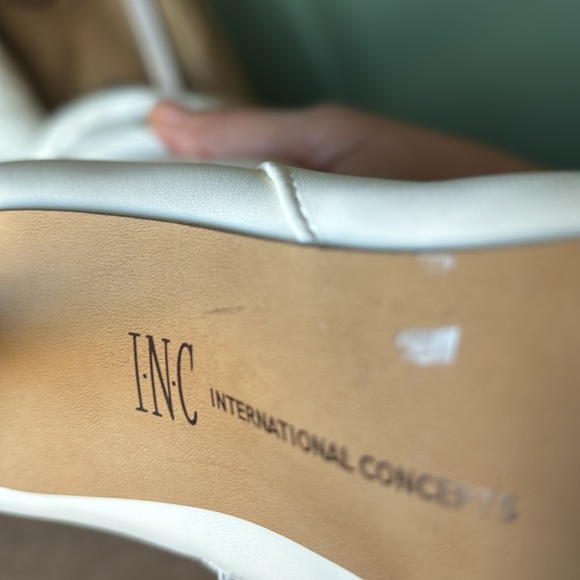 New Sz 5 1/2M White Slouch  Pointed Toe Stiletto Boots - Picture 13 of 13